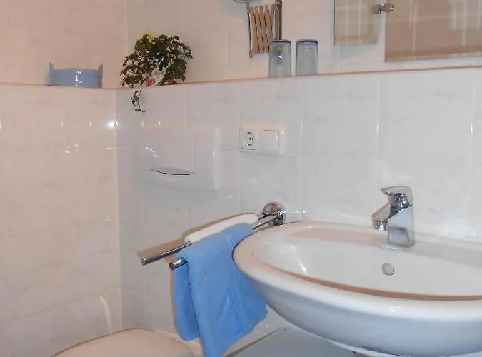 Gaestehaus Cilli Freimuth * Ellenz-Poltersdorf