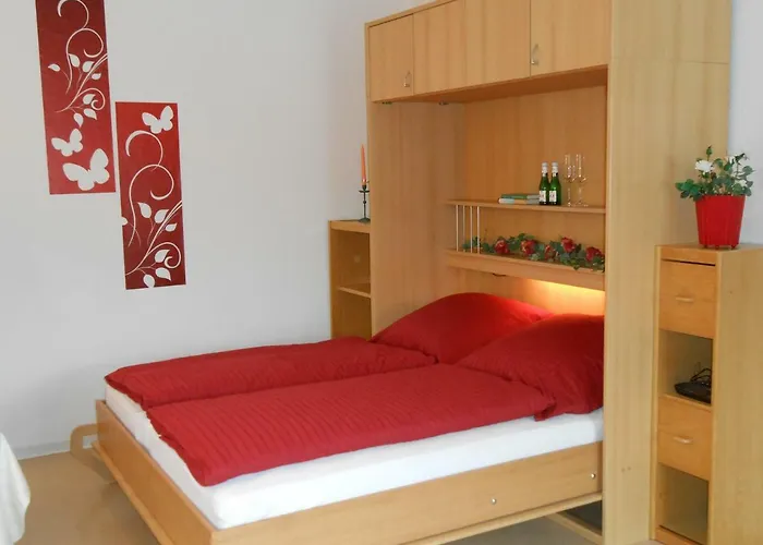 Gaestehaus Cilli Freimuth * Ellenz-Poltersdorf